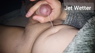 Супер возбужденный большой камшот дрочит дрочить