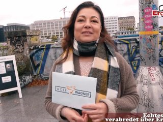 Arabische alte Hausfrau von deutschem Mann abgeschleppt und gefickt