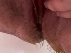 Pissing on feet in bathtub