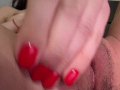 Очень приятно ласкаю пизду крупным планом - Screenshot 2 of 16 - домашнее порно