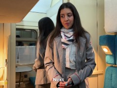 Провинившая проводница поезда предложила премиальный сервис пассажиру - Анал и Cumwalk - Screenshot 1 of 16 - Anal Sex