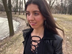 Я хочу прогуляться по парку со спермой на лице! Кончи мне на лицо! - Публичный Cumwalk - Screenshot 14 of 16 - Public