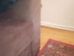 Azeri seksi xalasqa qonsu oglanla qonaq otaqinda eylenir