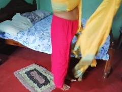 බෝඩිම් වෙලා ඉන්න මොන්ටිසෝරි ටීචට බලෙන්ම හුකන  පුතා. - Screenshot 2 of 16 - Srilanka Viral