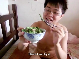 裸体将裸体亚洲裸体主义者爱西兰花和蘑菇 ♥️♥️♥️♥️