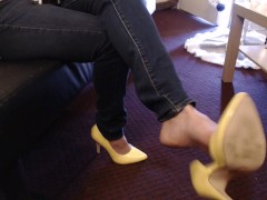 Double Crossed Yellow Pumps Dangling - Screenshot 2 of 16 - Stockings