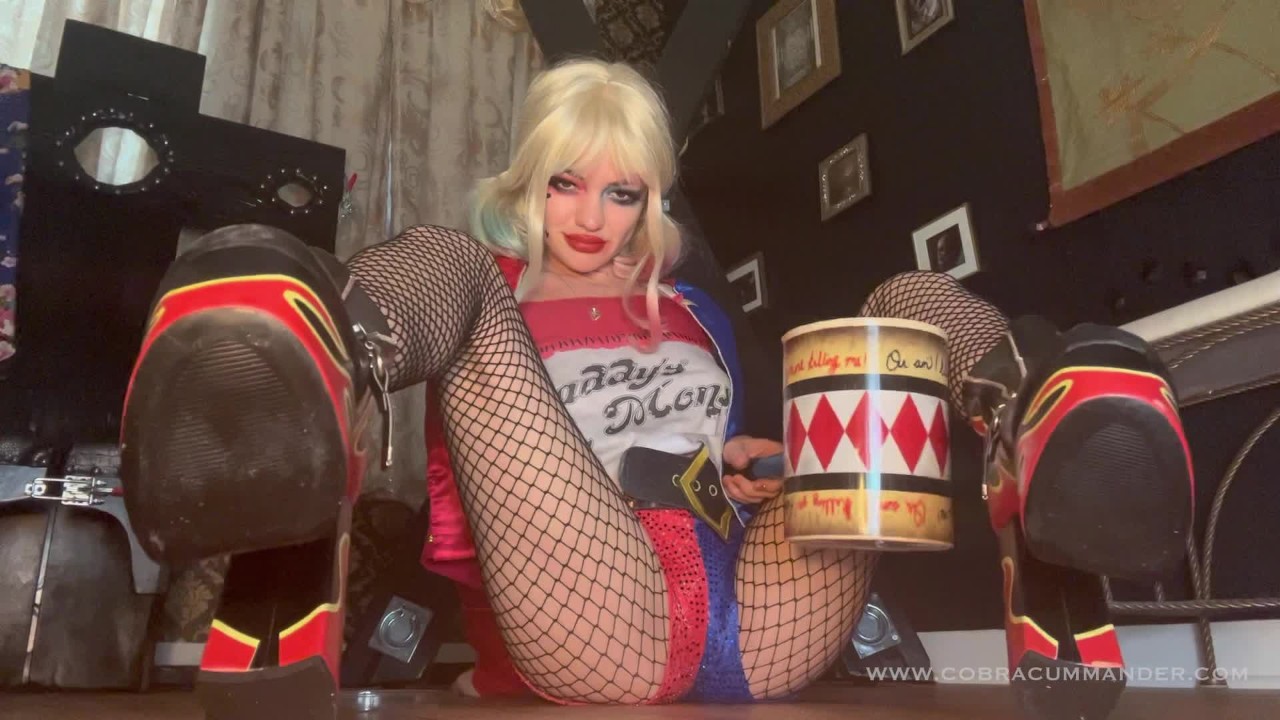 Harley QUINN CosPlay - Tease POV FemDom roleplay