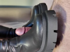 Horny Rich Girl fucked hard The Bartender & gave him money after making her Cum Twice!