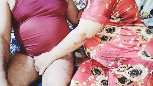 ام محمود تنيك من صديق ابنها سكس مصري بصوت واضح كلام يهيج وسخ