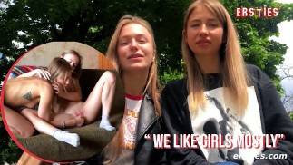 Ersties - Сексуальные Блондинки-Коллеги Собираются Вместе Для Горячего Лесбийского Веселья
