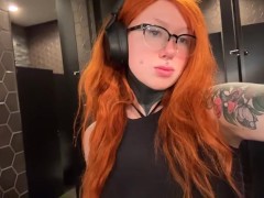Quick flash in public - Screenshot 9 of 16 - Tattooed