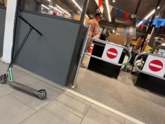 naked in a grocery store