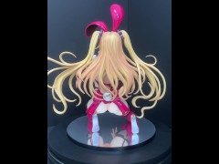 Figure Native - Caroline Yuri