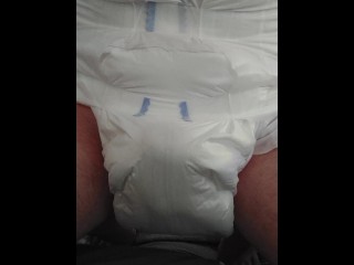 Hard cock diaper pee 💦🍆💦