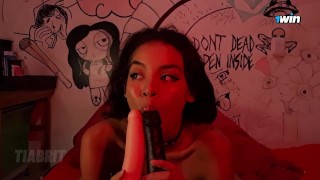TIABRIT Te Muestra Cómo Jugar Con Una Polla - Pornhub.com