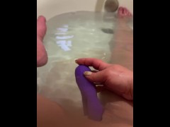 Bath Time Vibes - Screenshot 1 of 16 - Girl Masturbating