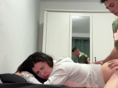 Compañero De La Universidad Vino a Mi Habitación a Follarme