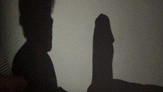 A blowjob in the shadows of the greedy married woman