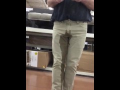 Another Store Wetting - Screenshot 15 of 16 - Piss