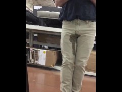 Another Store Wetting - Screenshot 9 of 16 - Humiliation