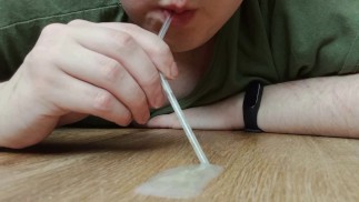 男孩吃自己的精液汇编 3
