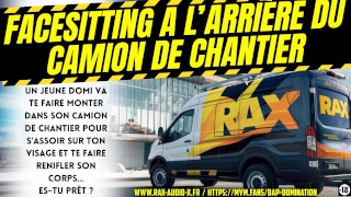 RAX / Sarai dominato da un giovane arrogante nel retro del suo camion da costruzione (Gay Audio)