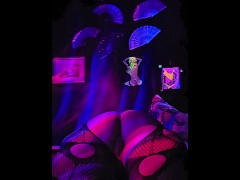 Booty Clouds - Screenshot 15 of 16 - Fishnet Stockings