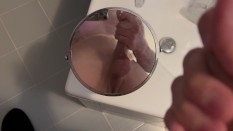 Masturbazione sullo specchio
