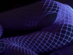 👀 Minnie Mouse is in her bed after a party.. Mickey is so thirsty and so hard