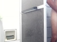 Biquíni Cavadão, São Peters anuncia chuva para as seringueiras Oôo