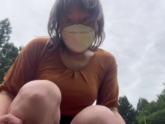 山奥での撮影は見られてるかもで興奮します - Screenshot 1 of 16 - いやらしい