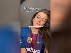 British Teen’s Yoga Mishap: Accidental Pussy Flash!