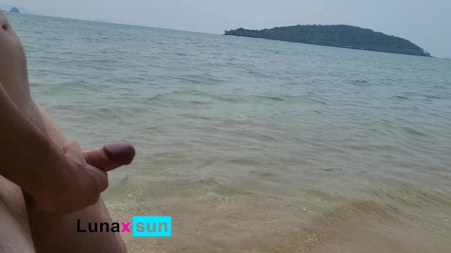 Stranger Caught me Flashing Dick in the Public Beach - Flashing Dick in Public - Pornhub Gay