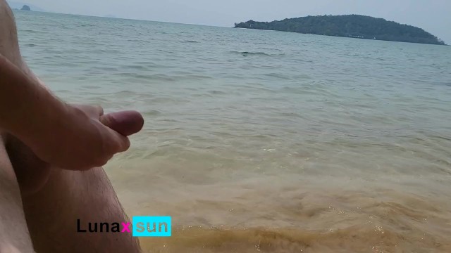 Stranger Caught me Flashing Dick in the Public Beach - Flashing Dick in Public - Pornhub Gay