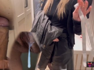 Screen Capture of Video Titled: Incastrata nell'armadio! Milf italiana si fa ingravidare dal montatore (DIA ITA)