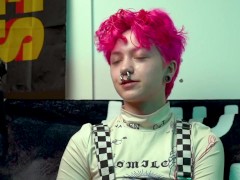 My First Casting Couch Interview ! - Screenshot 2 of 16 - Casting Couch