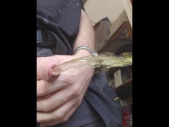 Another piss - Screenshot 9 of 16 - Pissing