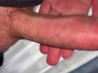 Bonne queue prête à défoncer une bonne chatte humide