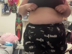 Titty drop tease - Screenshot 5 of 16 - Bbw Milf
