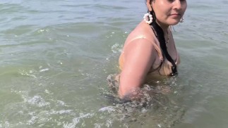 Desi puja bhabhi fuck in the river