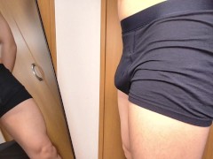 19歳童貞が手まんこに腰振ってガクガクになりながら3日分のザーメン射精 - Screenshot 1 of 16 - Cumshot