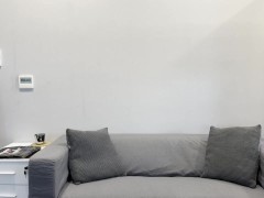 Hello 1 - Screenshot 6 of 16 - Sofa