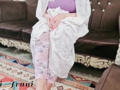 همسایه سکسی و حشریمون اومد خونه گفت من کسی رو ندارم میخوام کیرتو ببینم و...سکس طولانی(مکالمه فارسی) 4/16