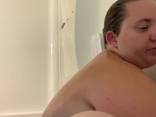 Уборка ванны и вопросы