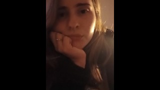 mostra la mia figa vuoi vedere di più?