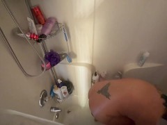 Getting off to a showering house guest