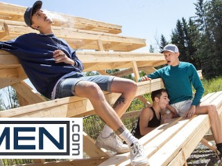 Sneaky Bleachers Fuck / MEN / Joey Mills, Leo Louis