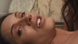 Marito scambista scopa moglie e amica