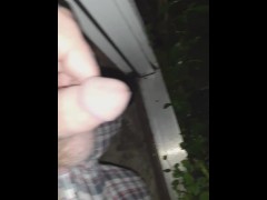 Taking a pee in the rain:)