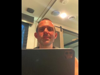 Reacting to Porn Ads – Brazzers Is Free!